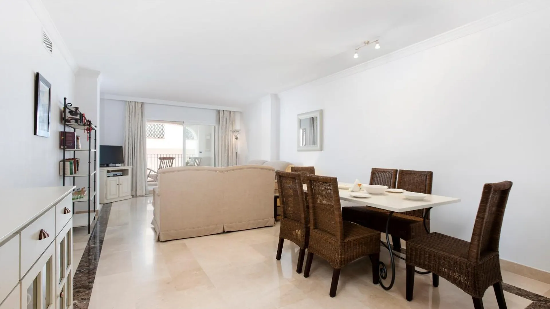 La Gavia Beach Side 2 Bedroom Apartment - San Pedro Marbella Spain