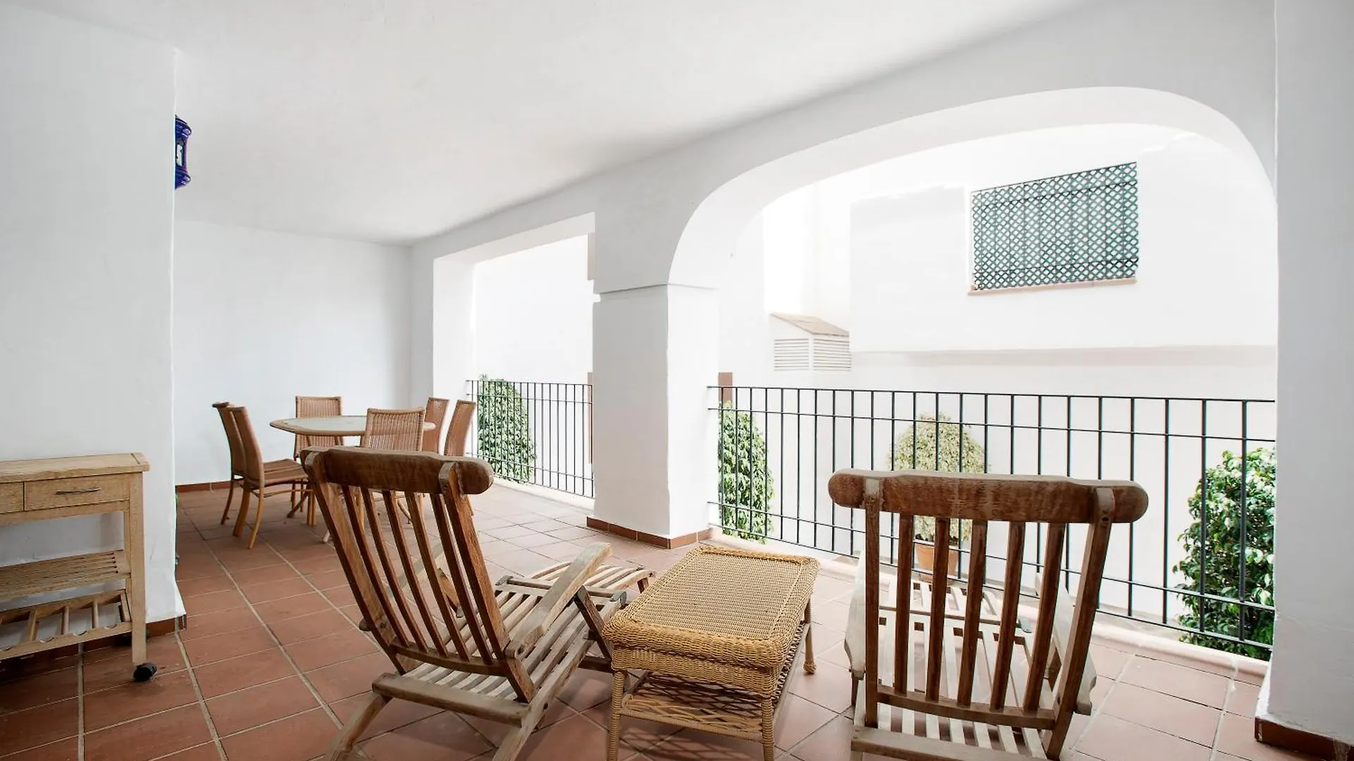 La Gavia Beach Side 2 Bedroom Apartment - San Pedro Marbella