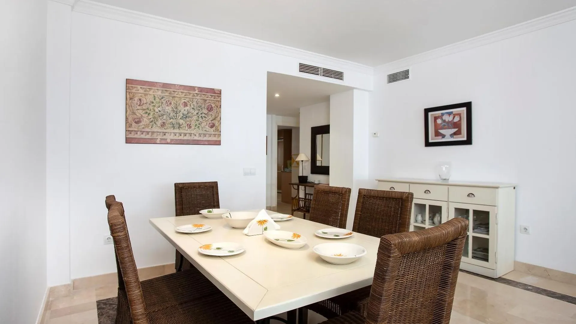 La Gavia Beach Side 2 Bedroom Apartment - San Pedro Marbella